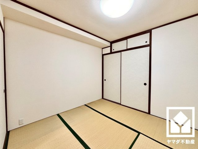 深草西浦住宅の寝室