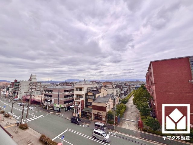 深草西浦住宅の展望