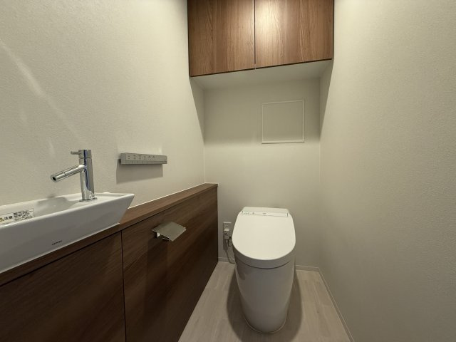 ローレルコート西宮里中町の収納