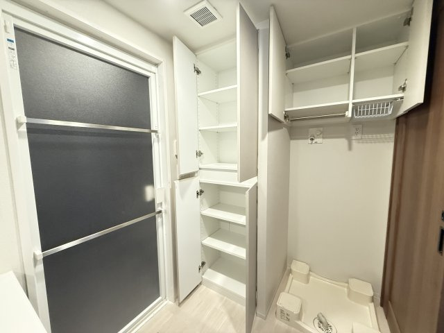 ローレルコート西宮里中町の浴室