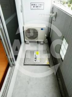 U-ro上六のバルコニー|U-ro上六（ウーロ上六）　バルコニー