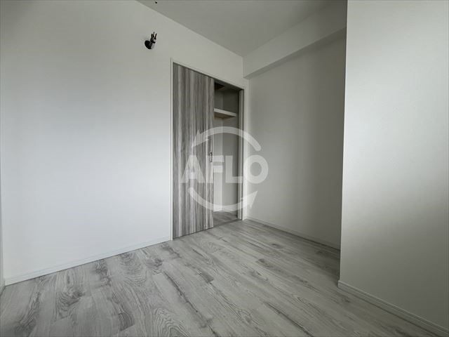 パラゴン勝山通りの独立洗面台|パラゴン勝山通り　洋室