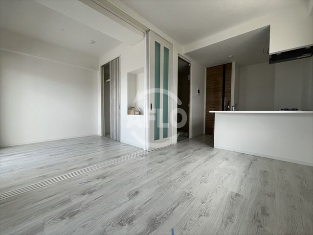 パラゴン勝山通りの居間・リビング|パラゴン勝山通り　リビング