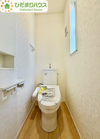 野田市七光台第19　新築戸建　2号棟のトイレ|温水洗浄便座ついてます(^^♪				
