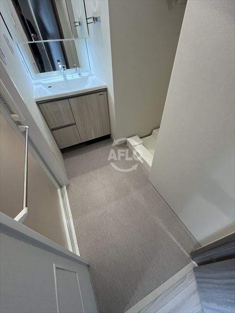 プレサンスロジェ天王寺真田山公園の洗面所|プレサンスロジェ天王寺真田山公園　洗面所