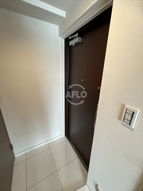 プレサンスロジェ天王寺真田山公園の玄関|プレサンスロジェ天王寺真田山公園　玄関