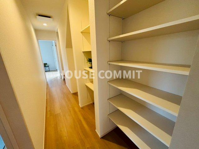 新築戸建　富里市七栄　ザ・ドリームフィールド成田75 ６期　４号棟の収納|廊下収納