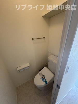 【トイレ】 | 岩端町戸建 3