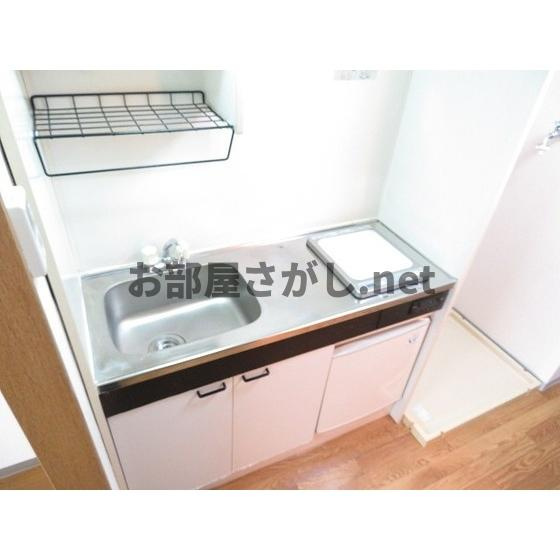 アーバンライフ鹿島のキッチン|コンパクトなキッチンで掃除もラクラク