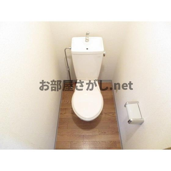 アーバンライフ鹿島のトイレ|落ち着いたトイレです