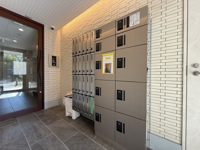 ラルーチェ苅田のエントランス