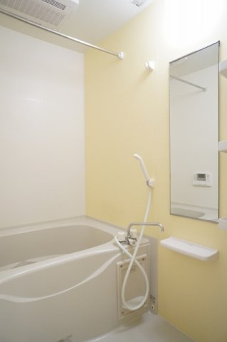 ラッフィナートＥの浴室