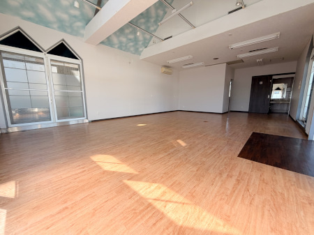 上島5丁目貸店舗・事務所の内装