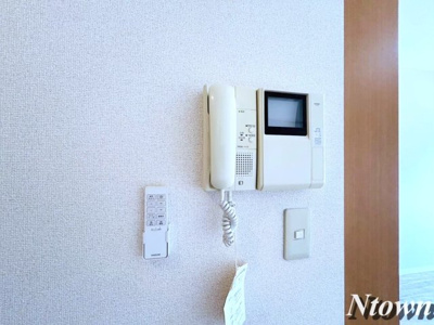 【セキュリティ】 | エルスタンザ東別院 | モニター付きインターホンです。