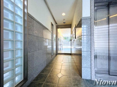 【ロビー】 | エルスタンザ東別院 | 建物の内部です