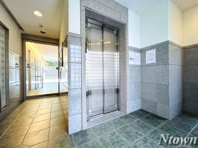 【ロビー】 | エルスタンザ東別院 | 落ち着いたロビーです