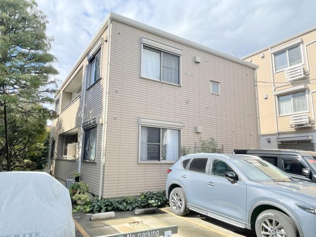 イースト　ウイングの外観