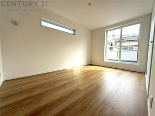 リラックスできるプライベート空間で、快適な睡眠をサポート。個人の好みに合わせたインテリアや寝具で心地良さを追求。プライベートな時間を過ごし、リフレッシュする場所におすすめです。