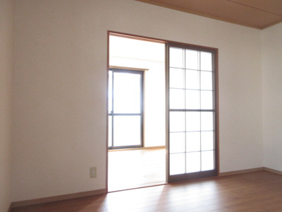 【洋室】 | コーポヴェルディ