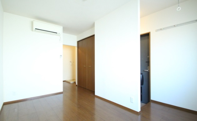 武蔵新田1Rマンションの居間・リビング