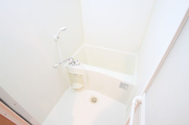 セレブコート近大前の浴室