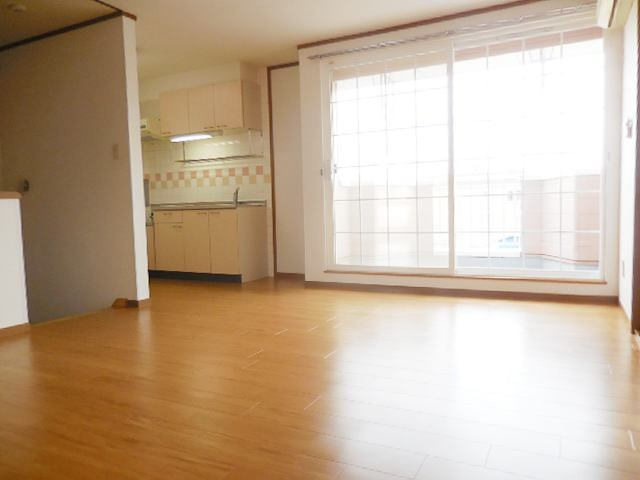 フラワＩＴＡの居間・リビング|居室・リビング