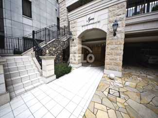 【エントランス】 | イグレック南本町 エントランス