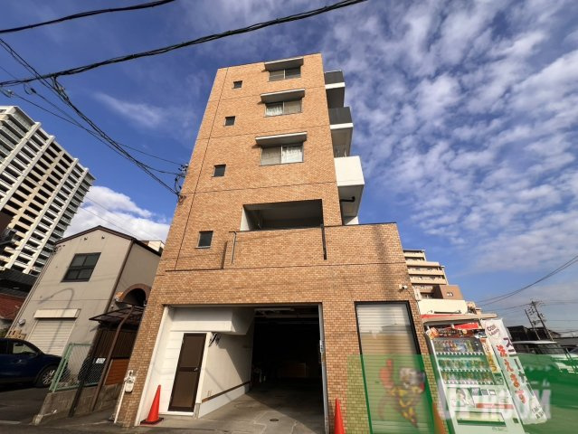 ナカハラビルの外観