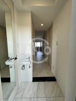 【玄関】 | PHOERME TENNOJI East | PHOERME TENNOJI East　玄関