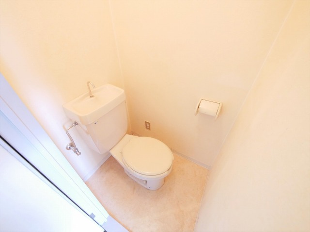 リベラル京橋のトイレ