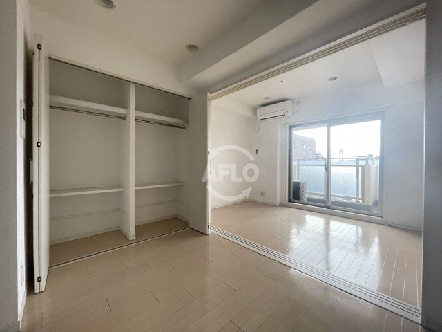 BRAVI南堀江（ブラービ南堀江）　日吉小学校区の居間・リビング|BRAVI南堀江（ブラービ南堀江）　リビング