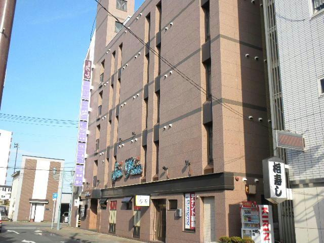 サンプラザビル