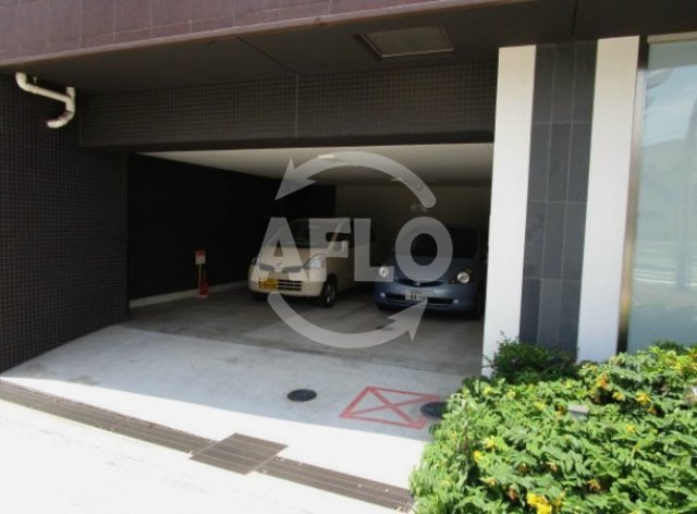 プロシード大阪ＮＢ3の駐車場|プロシード大阪ＮＢ3　駐車場