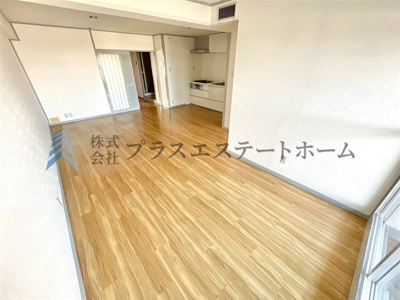 【居間・リビング】 | 夢野ハイタウン3号棟 | LDK広々約16.2帖♪