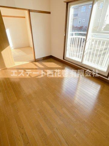 花巻市星が丘１丁目のアパートの洋室