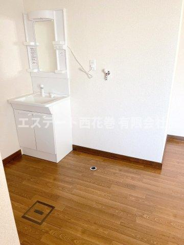 花巻市星が丘１丁目のアパートの洋室