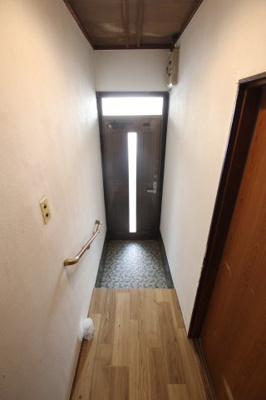 【玄関】 | 大阪狭山市半田5丁目二戸一