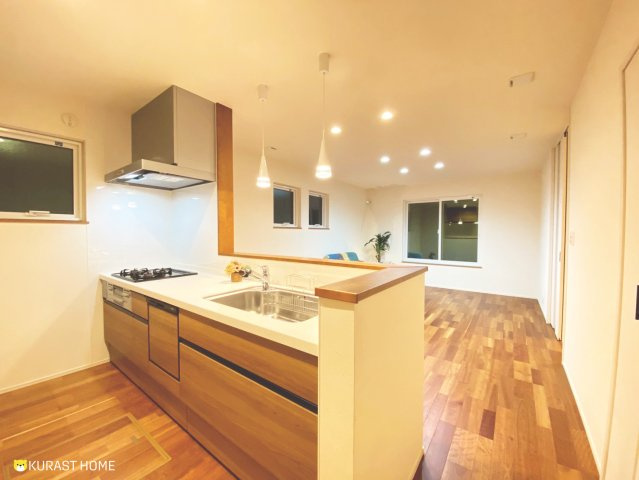 乙訓郡大山崎町円明寺鳥居前　中古戸建のキッチン