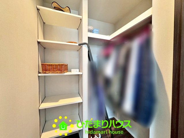 レーベン東鷲宮テラスの収納