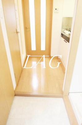 【玄関】 | メインステージ鵜の木駅前 | 玄関です。