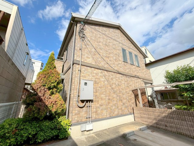エミネンス榎坂の外観