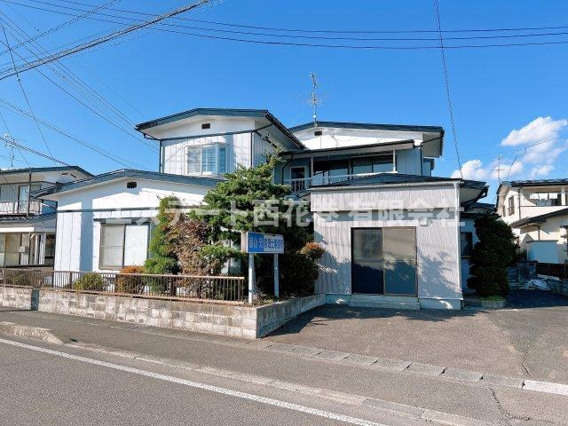 南万丁目貸家の外観