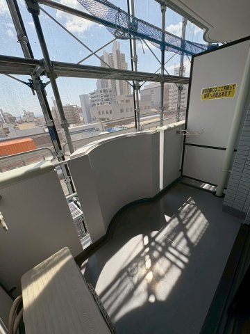 ラ・パルフェ・ド・シェリールのバルコニー