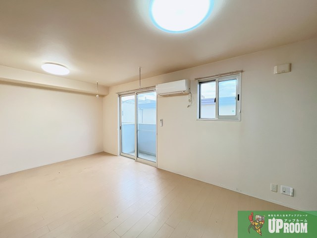 ドマーニの居間・リビング