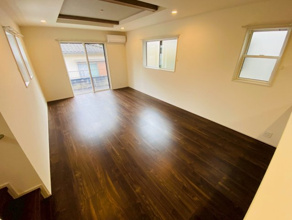 【居間・リビング】