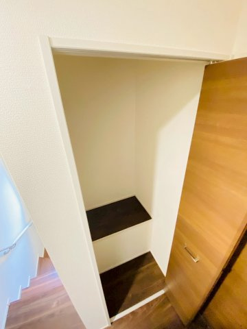 【収納】 | 2F廊下☆