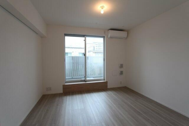 プラウドフラット中野の居間・リビング