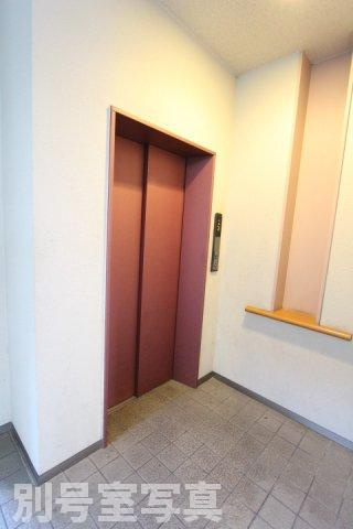 オルト春日井のエントランス|エントランスです
