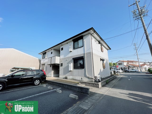 小牧市外堀１丁目のアパートの外観