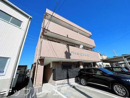 マンションなみひらの外観
